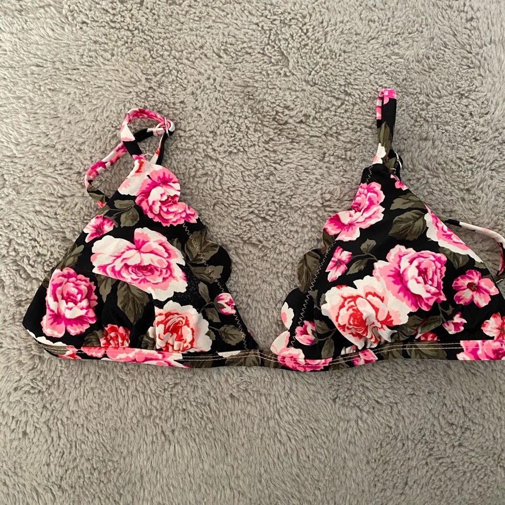 Floral bikini top